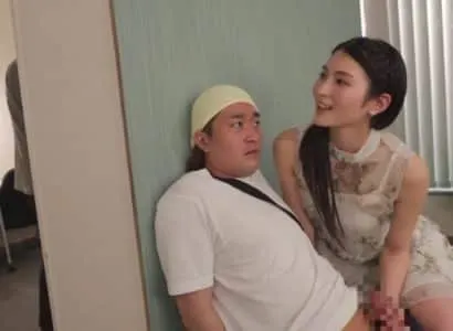 Poster of Cám dỗ làm tình ở nơi công cộng của Suzu Honjou, ai có thể từ chối ?