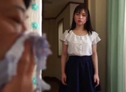 Poster of Con gái phát hiện bố dượng biến thái ngửi đồ lót của mình