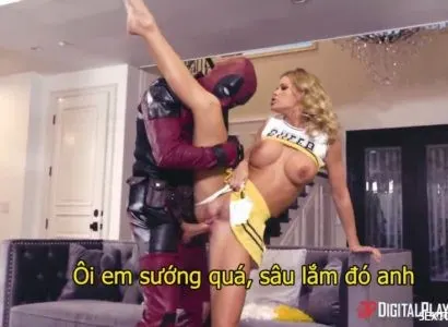 Poster of Deadpool chán làm siêu anh hùng và chuyển sang sex