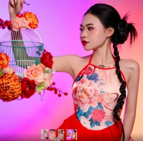 Poster of Em bướm dày làm chuyện ấy thích nhăn nhó