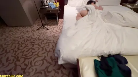 Poster of Em chuppy đang ngủ thì bị đột nhập từ phía sau không kịp phòng bị