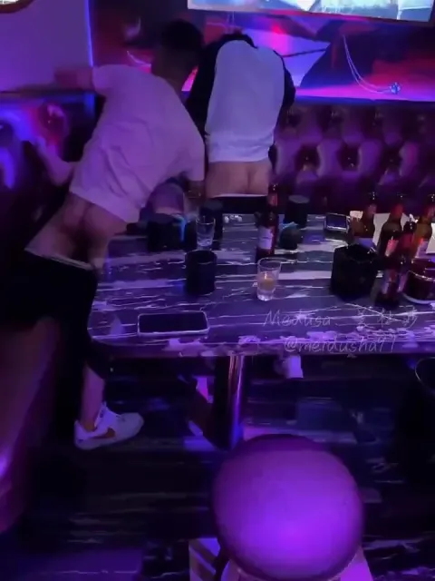Poster of Full clip cho vợ dâm đi hát với trai rồi bị bắt bú cu đụ tập thể ngay trg quán hát