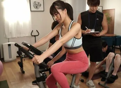 Poster of Nhìn thấy người yêu cũ ngày càng ngon, anh PT gym dùng clip năm xưa tống tình